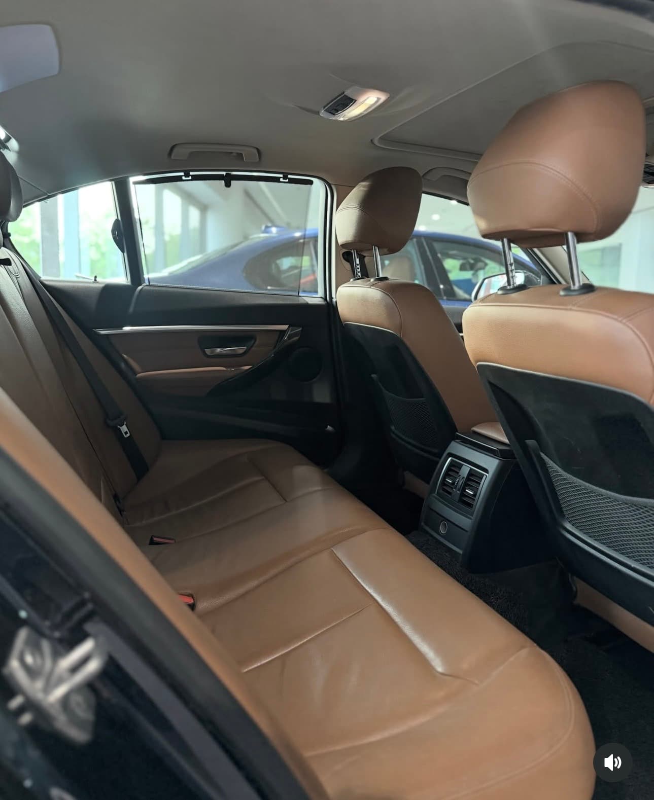 BMW 320D Luxury line 2016-17 - photo 8